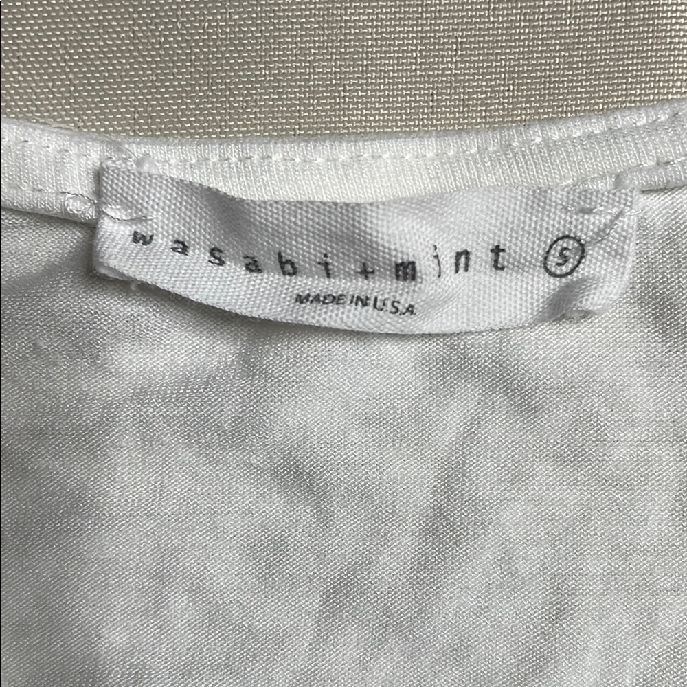 WASABITMINT White V-neck Faux Wrap Top - Picture 4 of 9